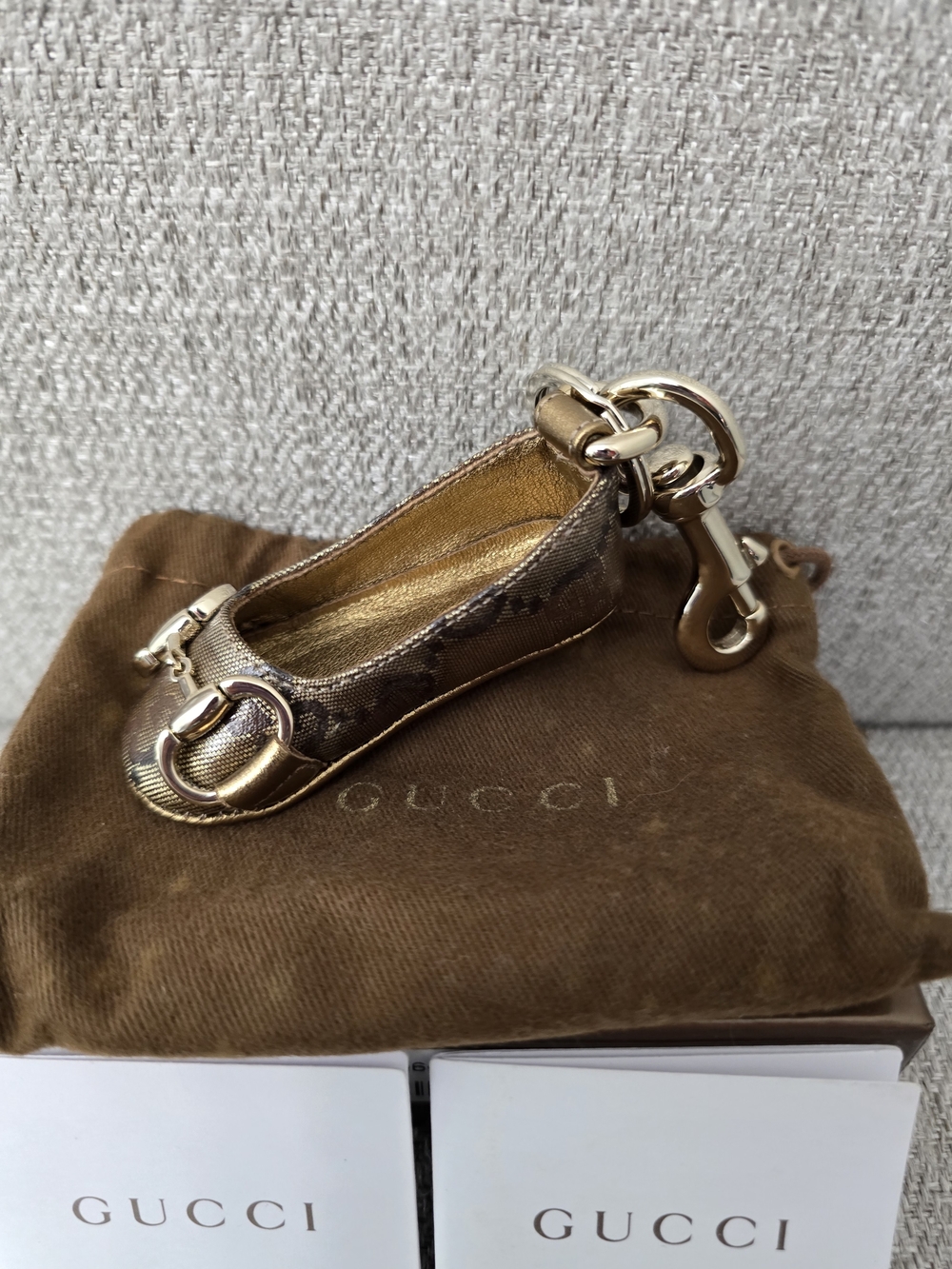 NWOT & FULL INCLUSION Gucci Monogram Horsebit Ballet Flat Keychain & Bag Charm
